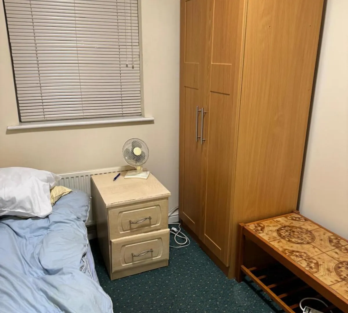 Natural Full Flat Near Station With Private Toilet Shower Kitchen In Central London Apartment